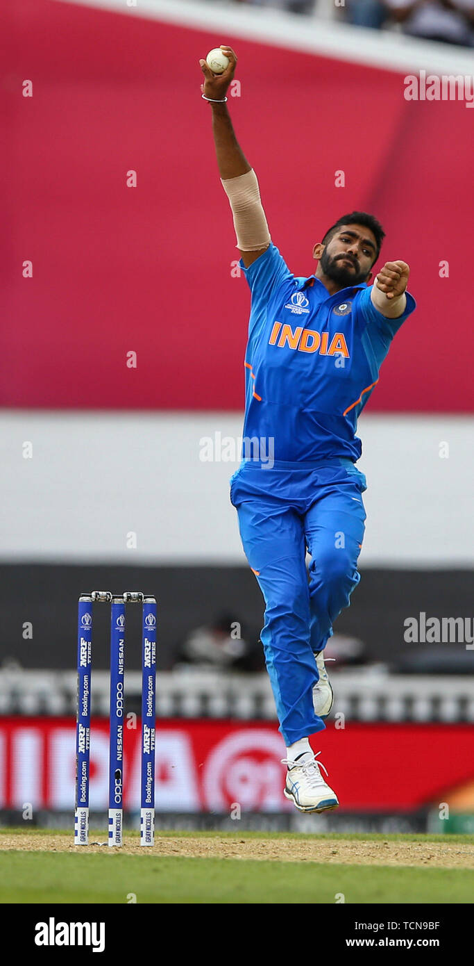 the-kia-oval-london-uk-9th-june-2019-icc-cricket-world-cup-new-zealand-versus-australia-jaspri...jpg