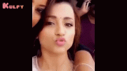 trisha-expresions-cute.gif