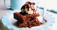 JAN24-Recipes_Hot-Cocoa-Fudge-Brownies-1__MattHulsman.jpg